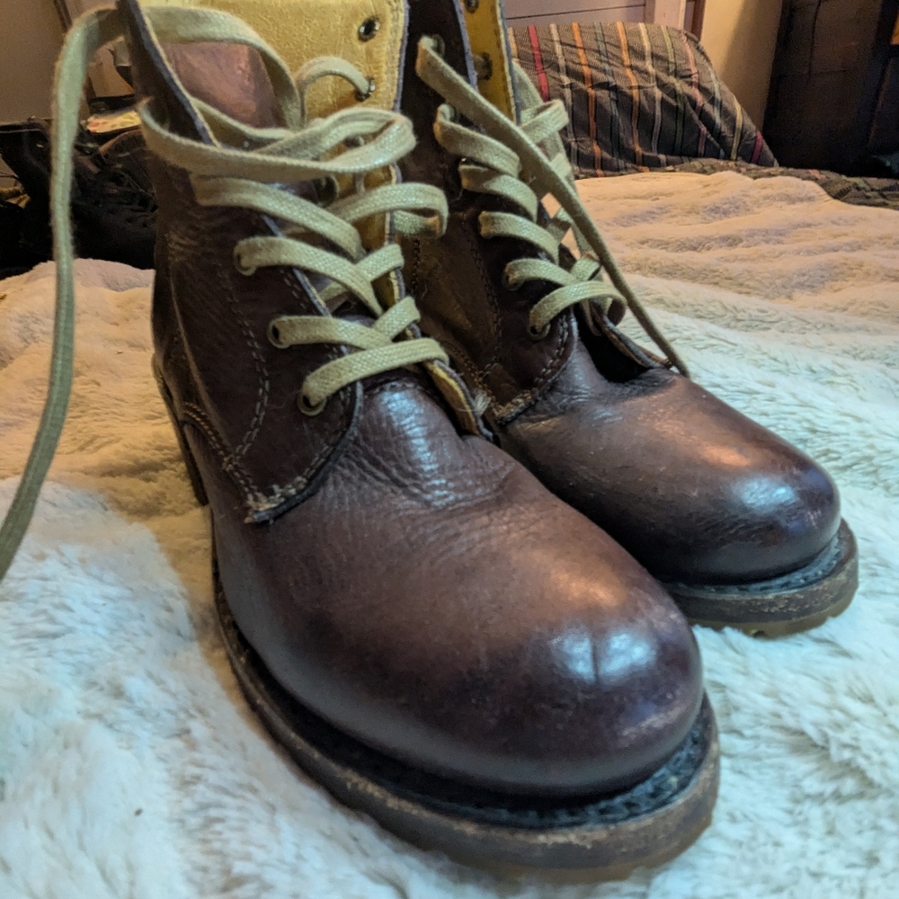 Frye vintage Sabrina style boots 7.5 - Picture 6 of 11